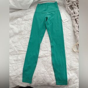 Green Wunder Under 28” lululemon leggings